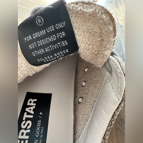 Golden Goose women’s Super Star low top sneaker. Size 38. Gold/silver shimmer. - Picture 3 of 7